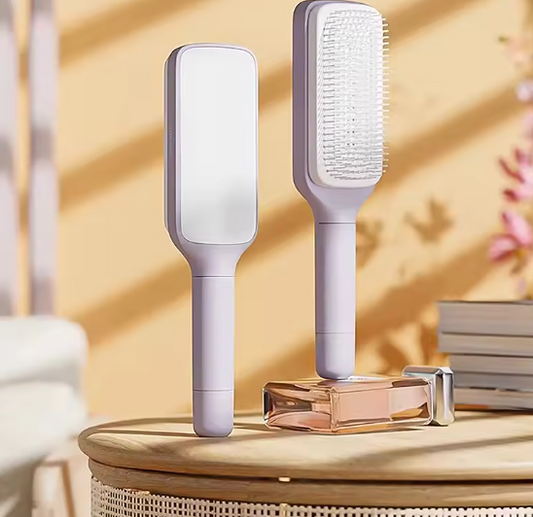 Kynahi – Brosse démêlante auto-nettoyante